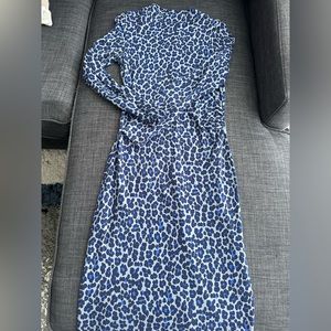 Lucy leopard dress in navy leopard (su, wi), size S